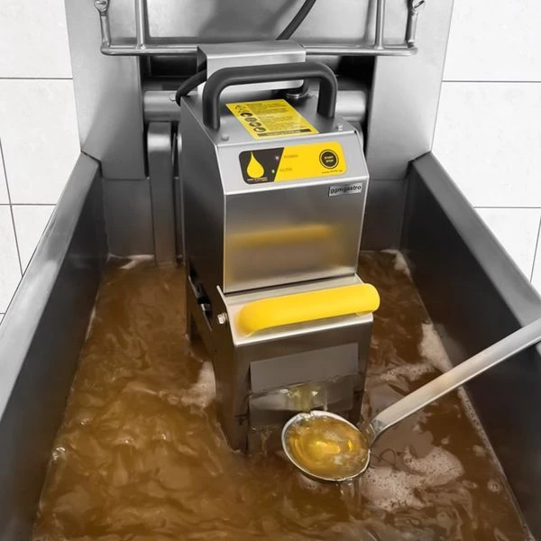 Tragbarer Frittierölfilter - 30 Liter/Minute - Für Max. 12 Liter Fritteusen 7 Tragbarer Frittierölfilter - 30 Liter/Minute - Für Max. 12 Liter Fritteusen - Image 5